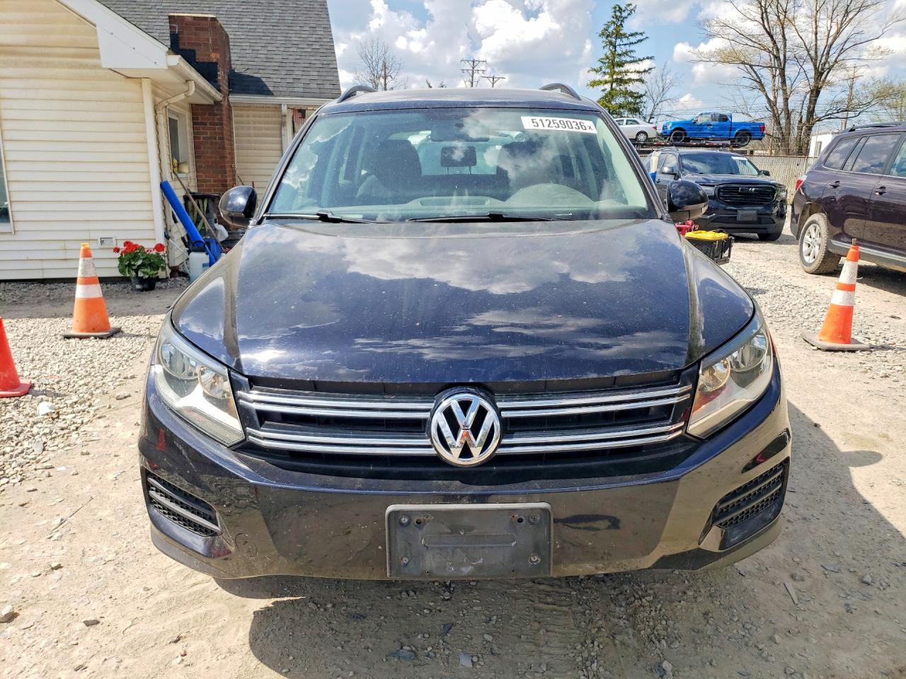 2015 VOLKSWAGEN TIGUAN