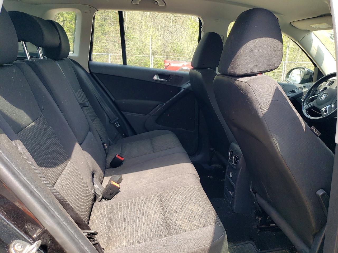 2015 VOLKSWAGEN TIGUAN