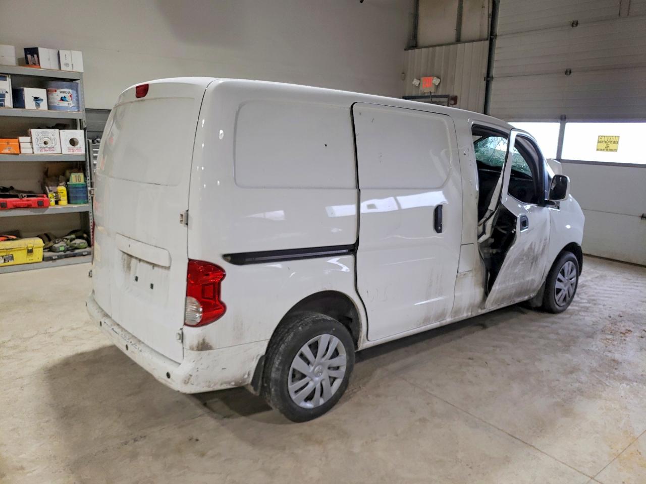 2021 NISS NV200 SV