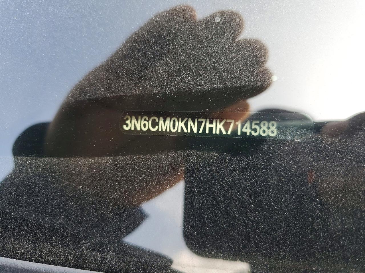 2017 NISSAN NV