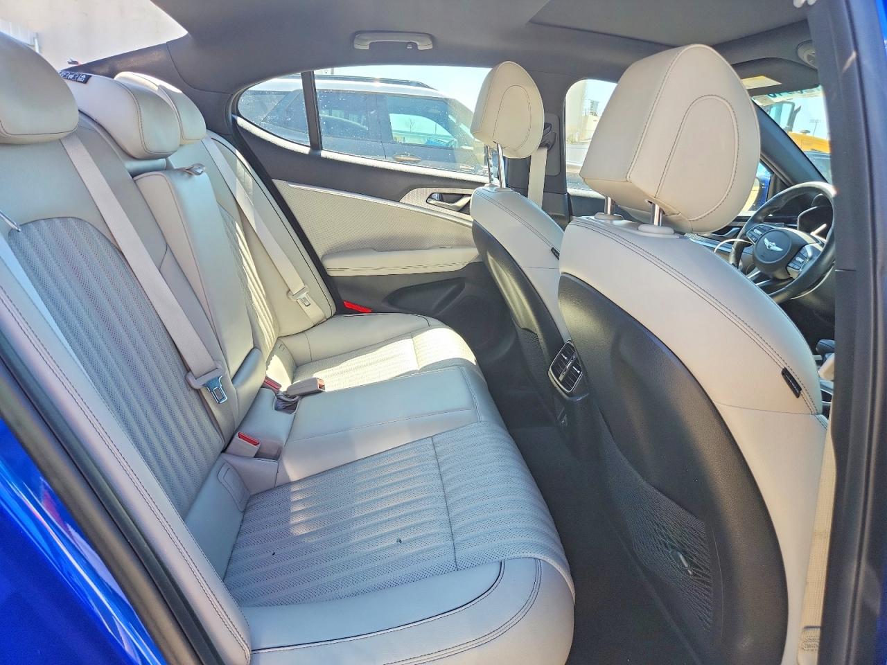 2023 GENESIS G70 2.0T