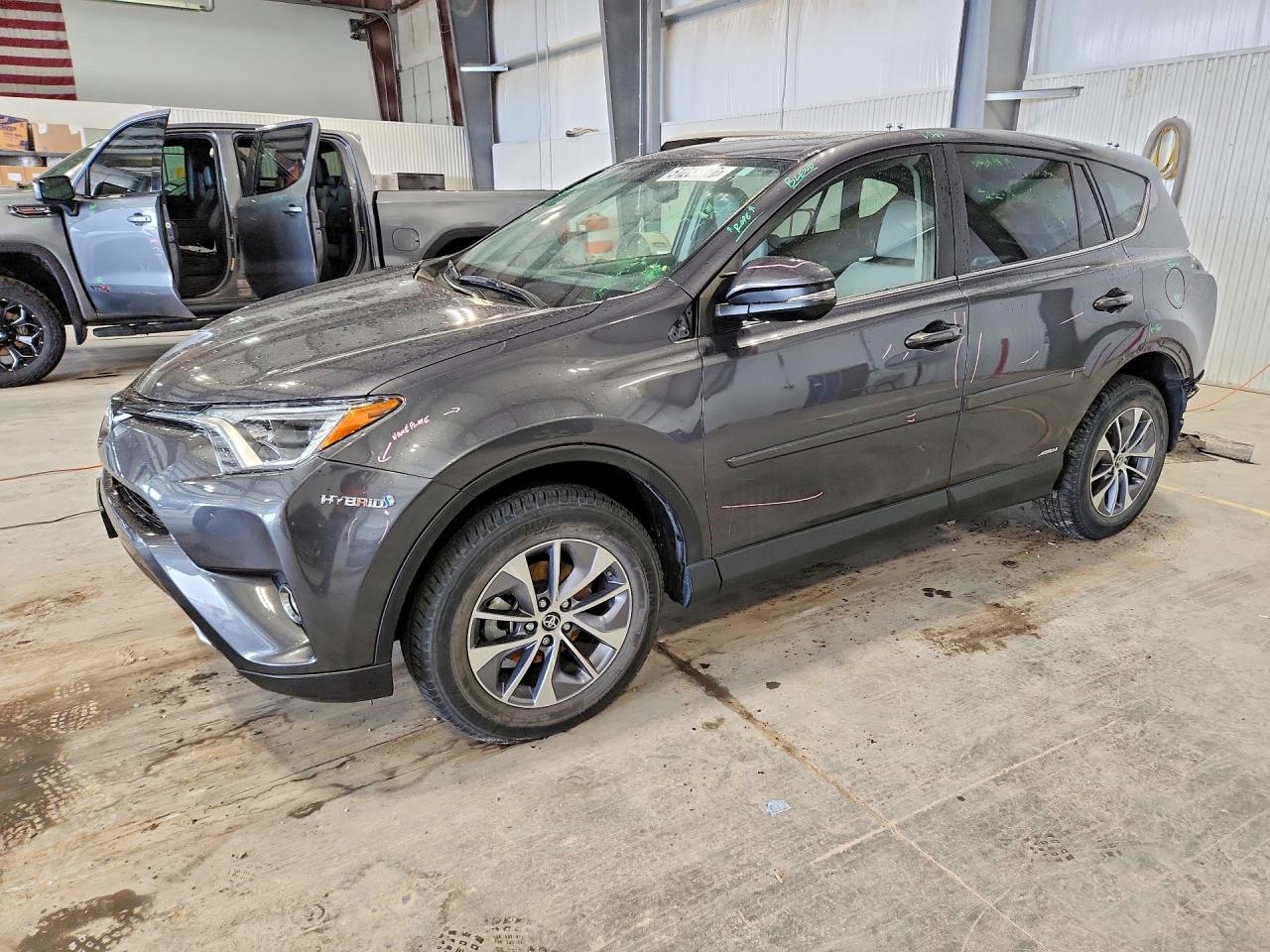 2016 TOYOTA RAV4
