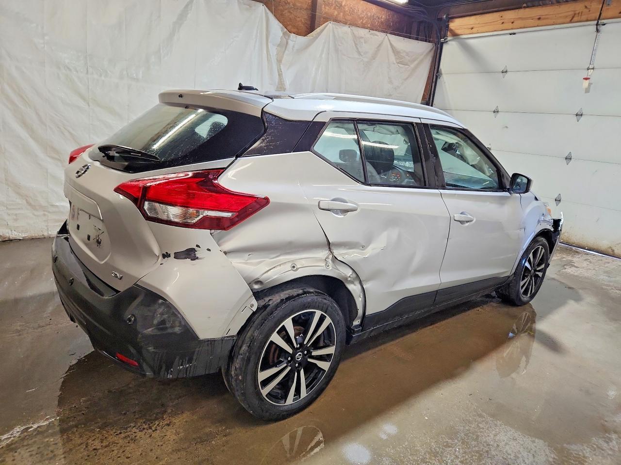 2020 NISSAN KICKS