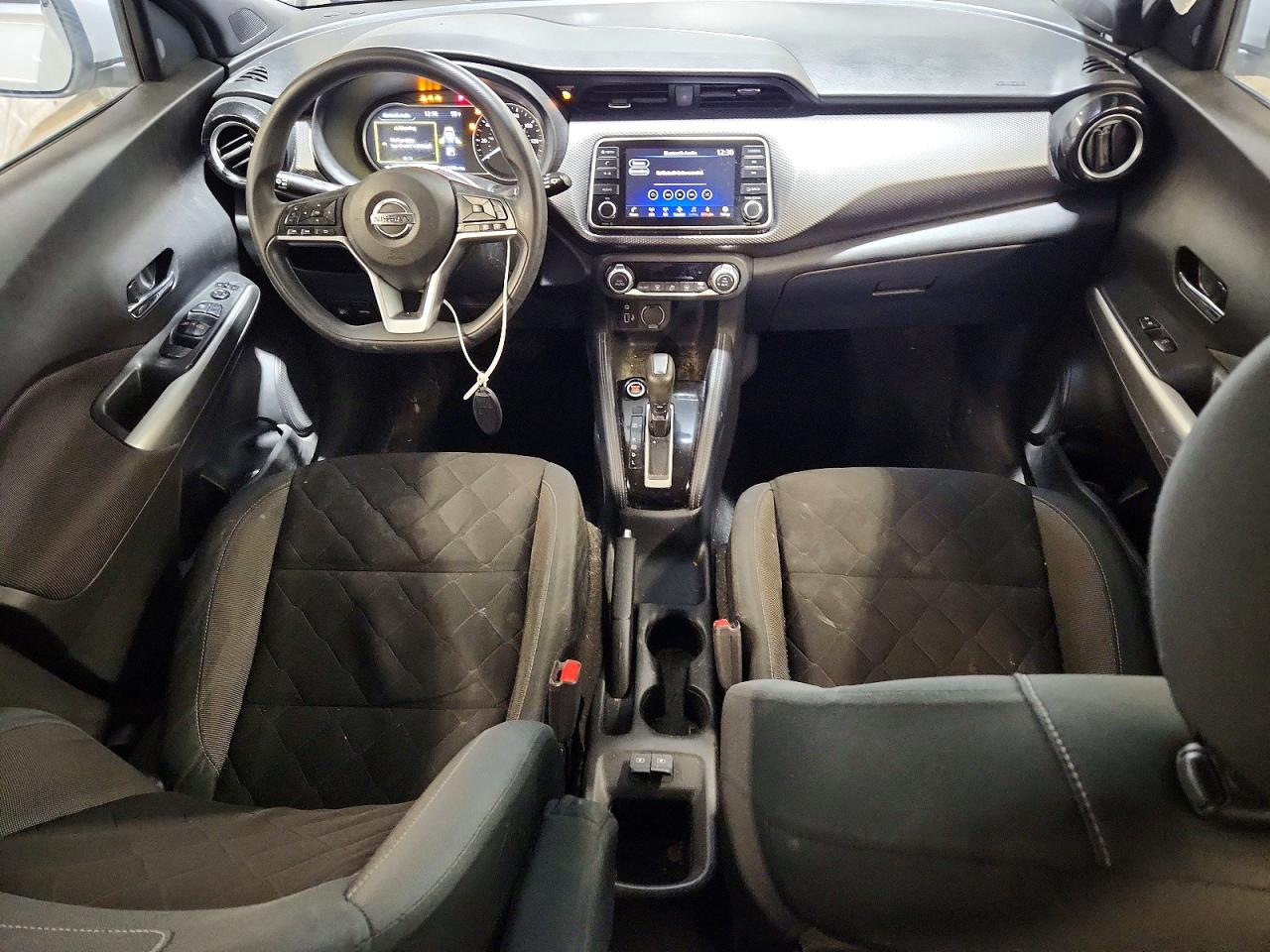 2020 NISSAN KICKS