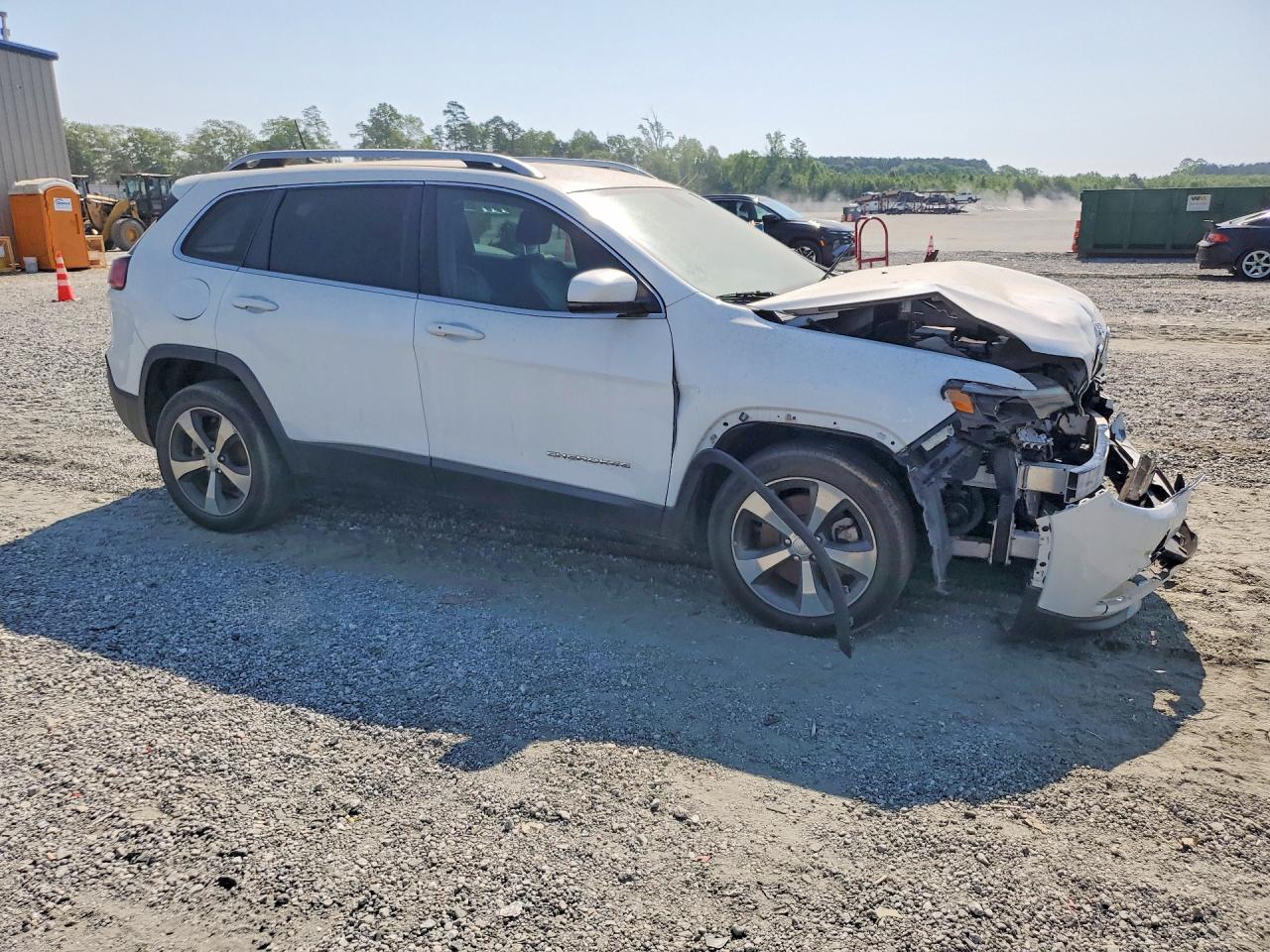 2019 JEEP CHEROKEE