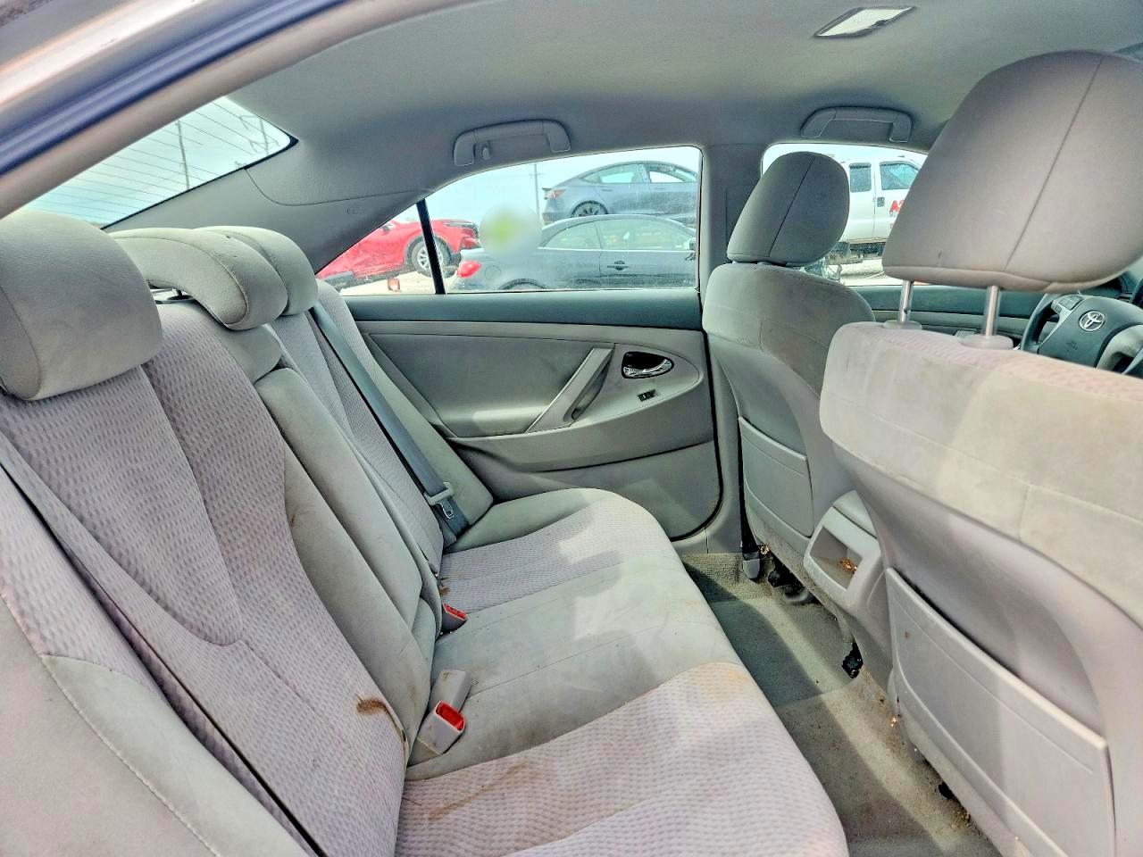 2011 TOYOTA CAMRY