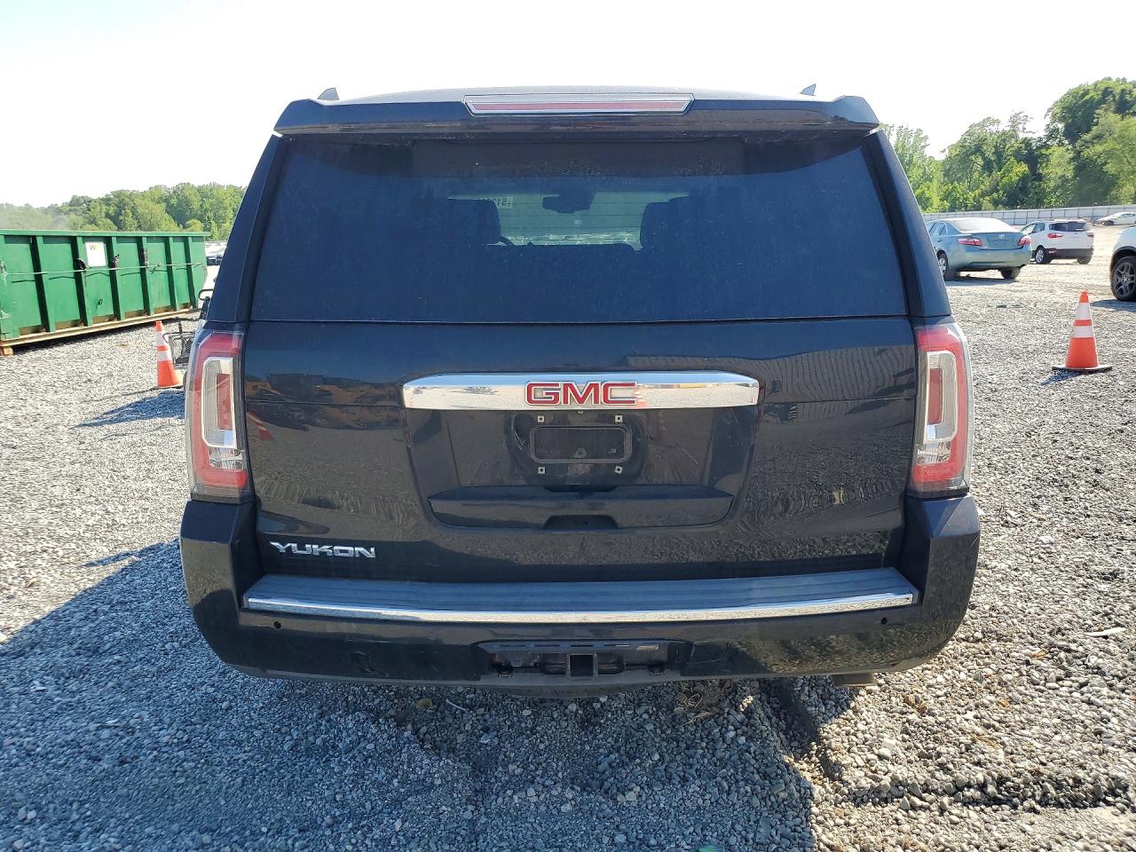 2015 GMC YUKON