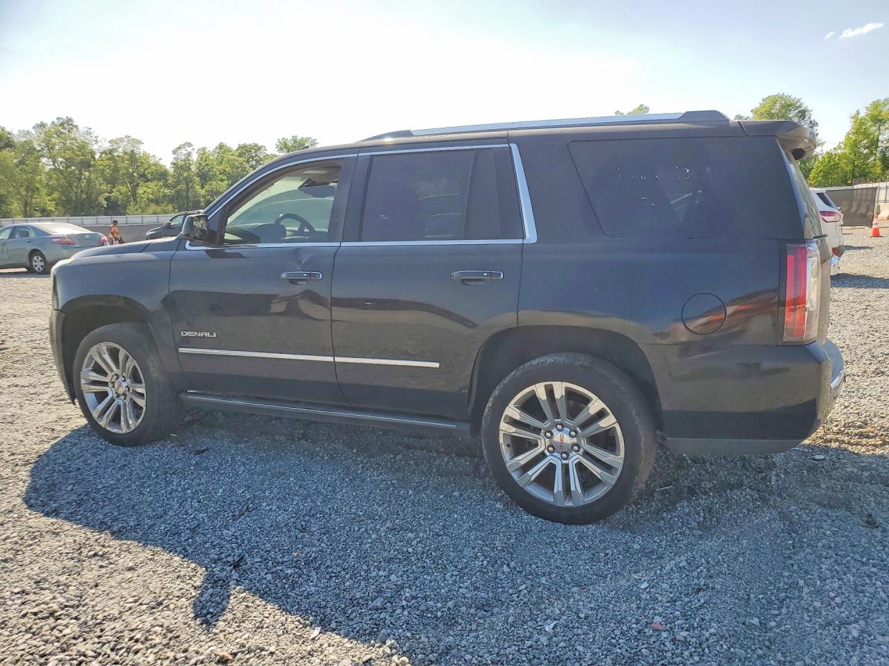 2015 GMC YUKON