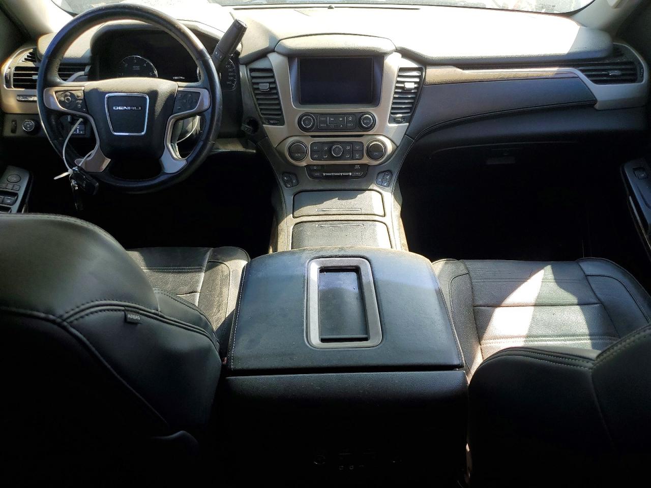 2015 GMC YUKON