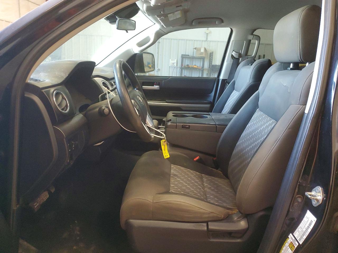 2018 TOYOTA TUNDRA