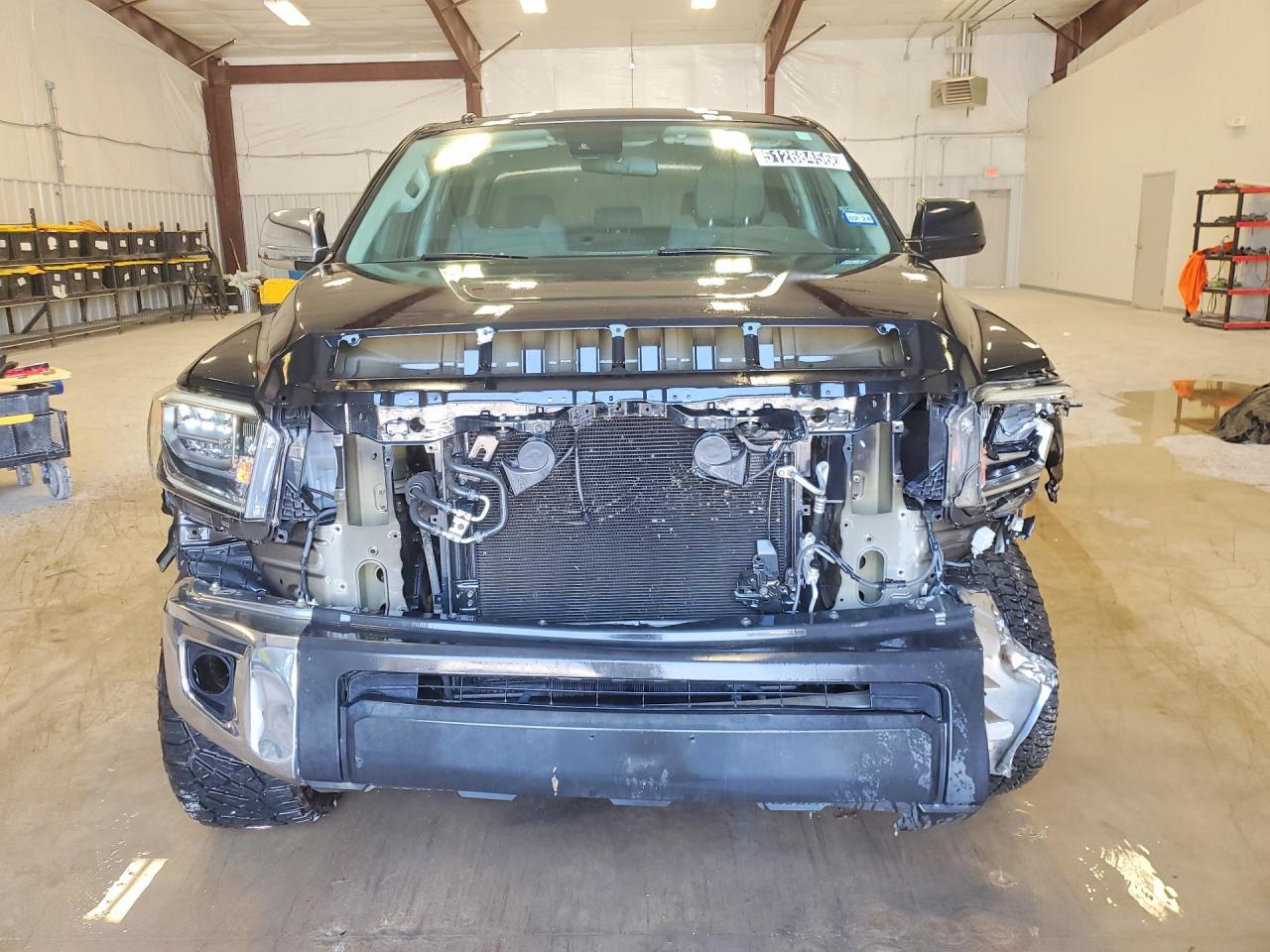 2018 TOYOTA TUNDRA