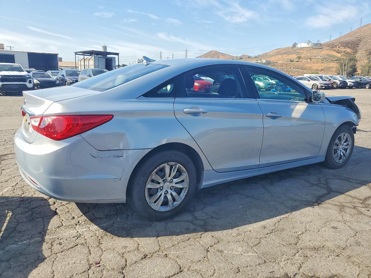 2011 HYUNDAI SONATA