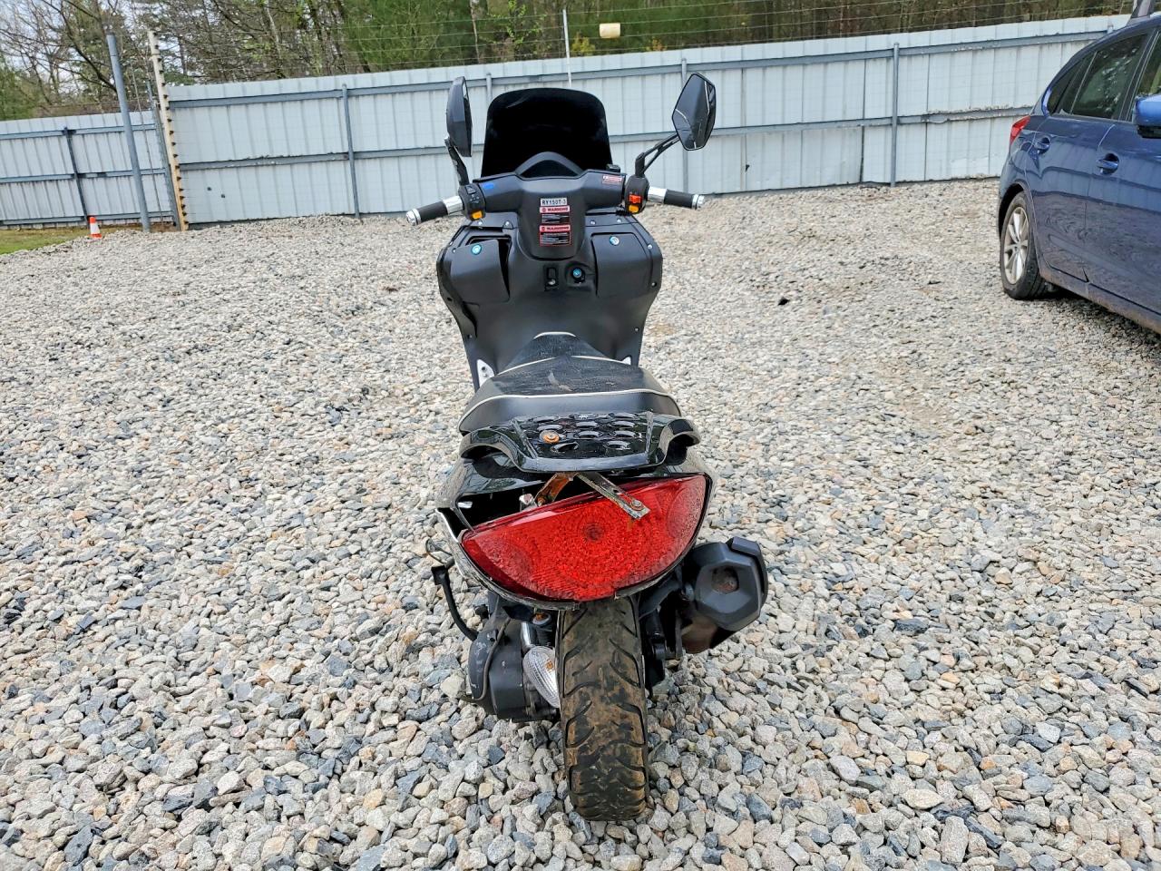 2023 GENUINE SCOOTER CO. SCOOTER