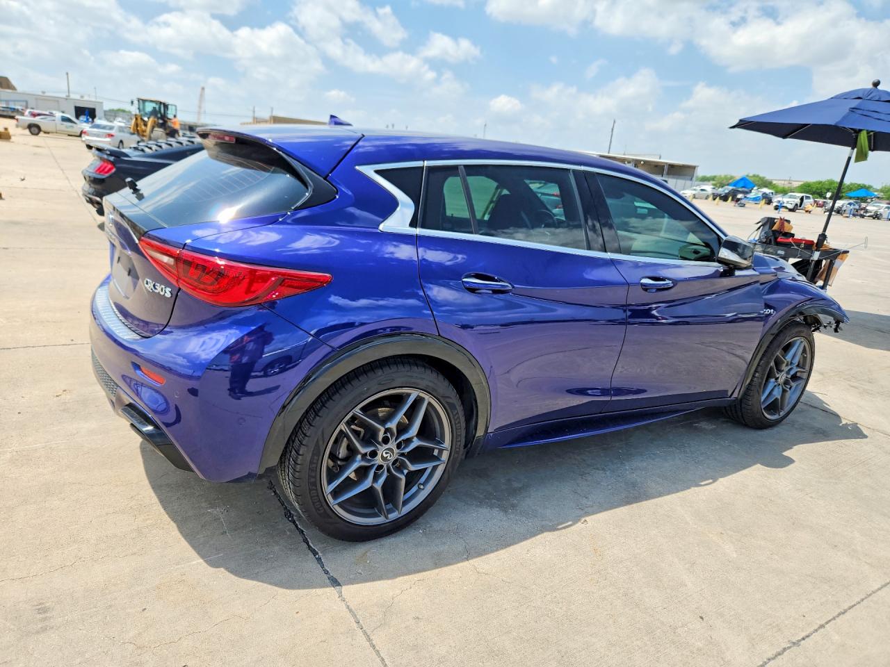 2018 INFINITI QX30