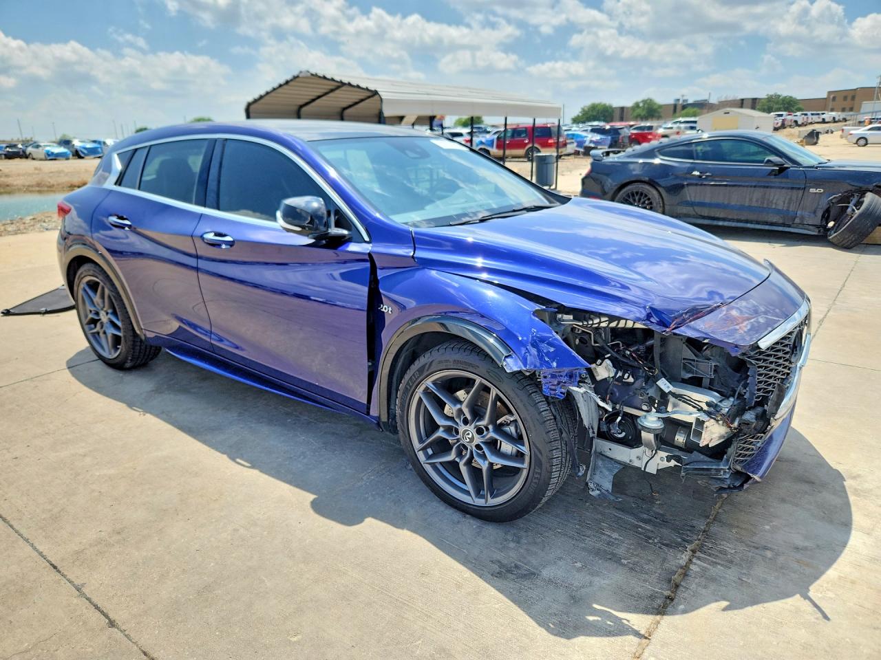 2018 INFINITI QX30