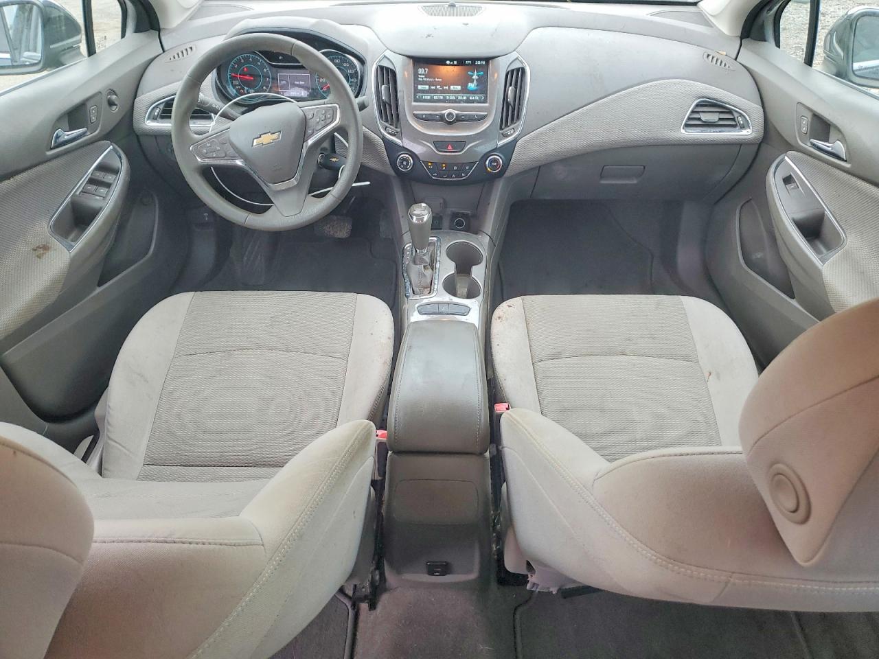 2018 CHEVROLET CRUZE