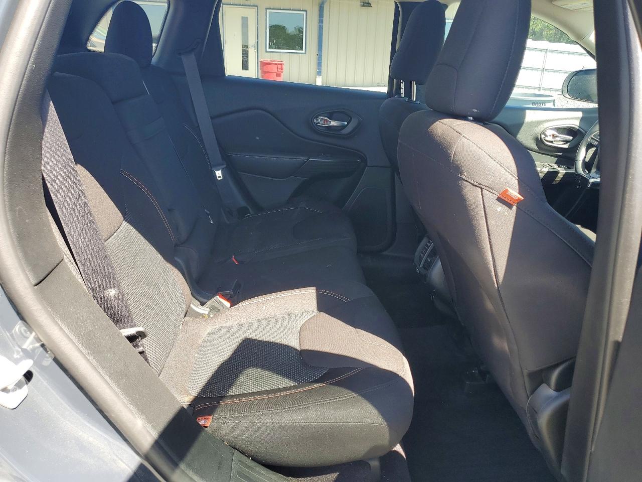 2017 JEEP GRAND CHER