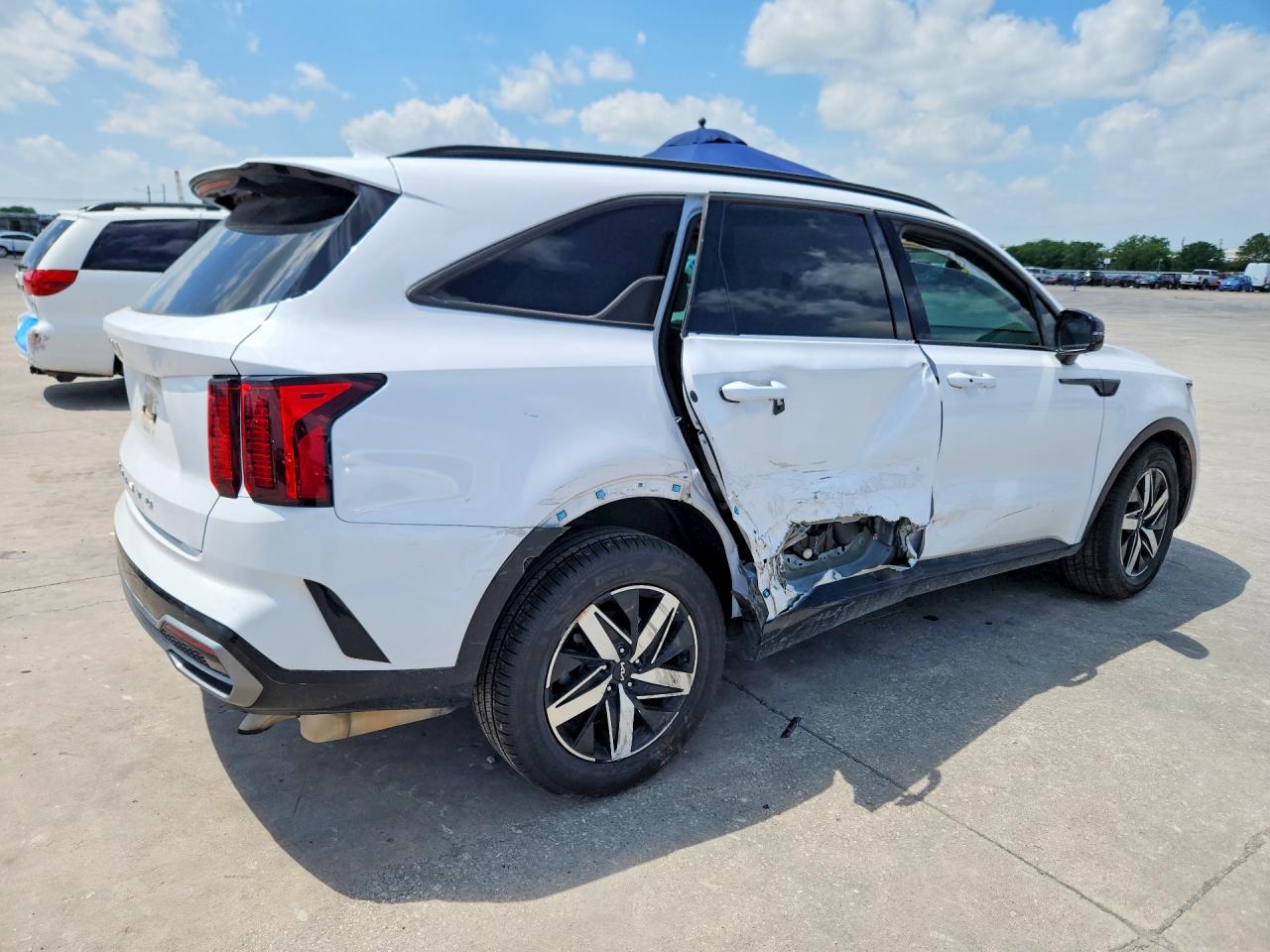 2022 KIA SORENTO