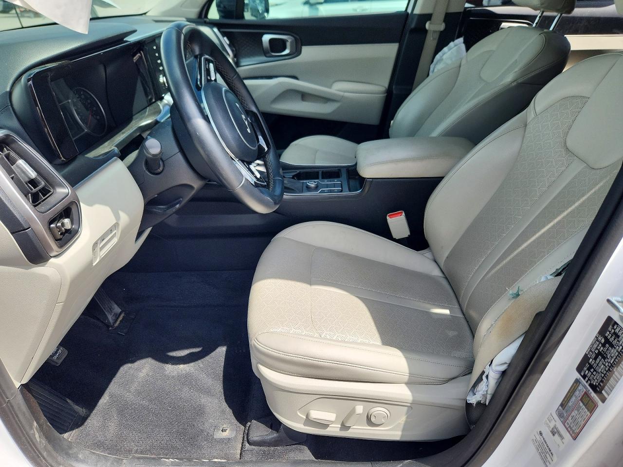 2022 KIA SORENTO