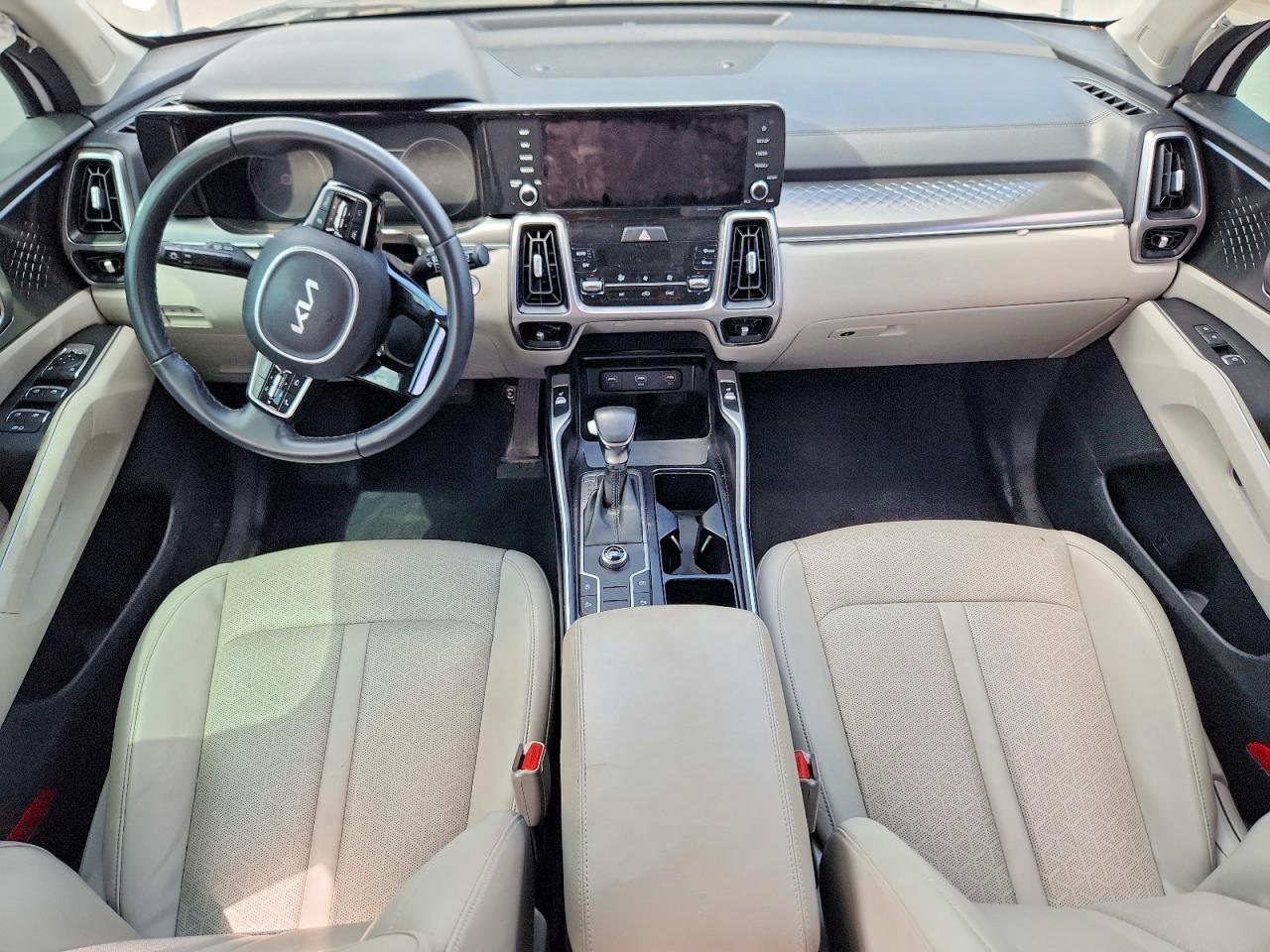 2022 KIA SORENTO