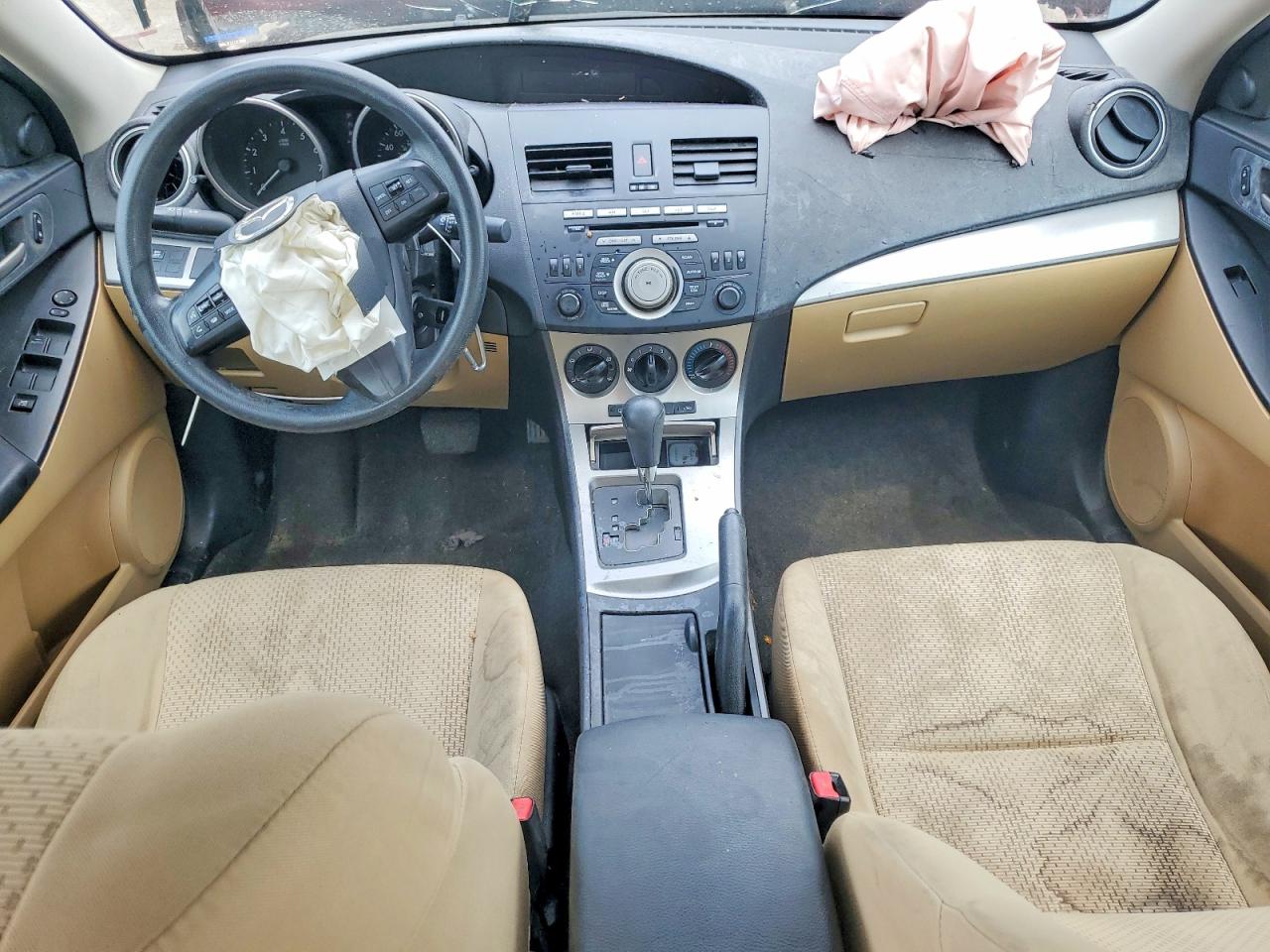 2010 MAZDA 3