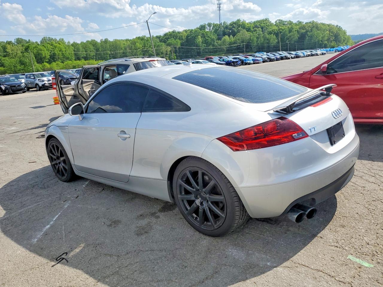 2010 AUDI TT