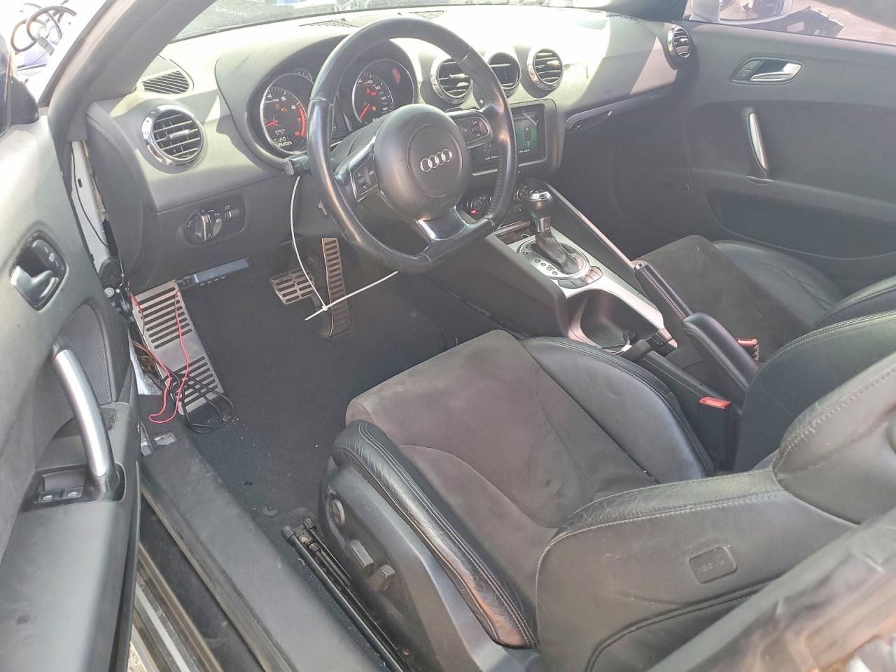 2010 AUDI TT
