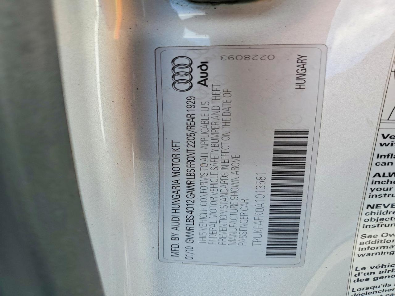 2010 AUDI TT