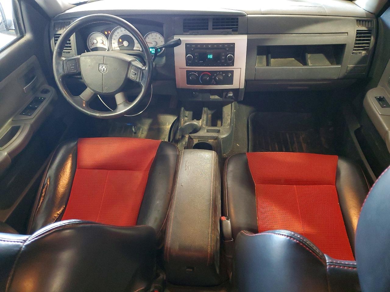 2008 DODGE DAKOTA
