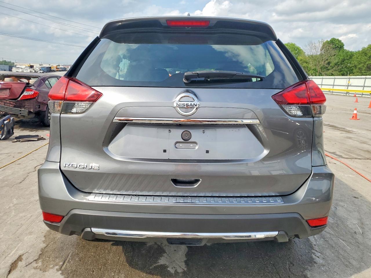 2018 NISSAN ROGUE
