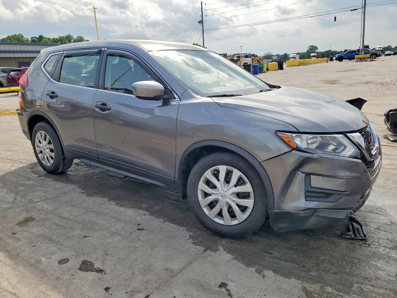 2018 NISSAN ROGUE