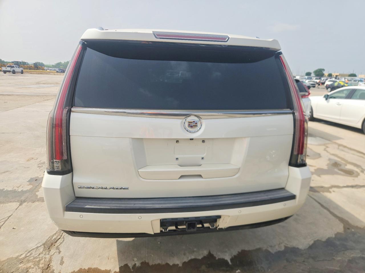2015 CADILLAC ESCALADE