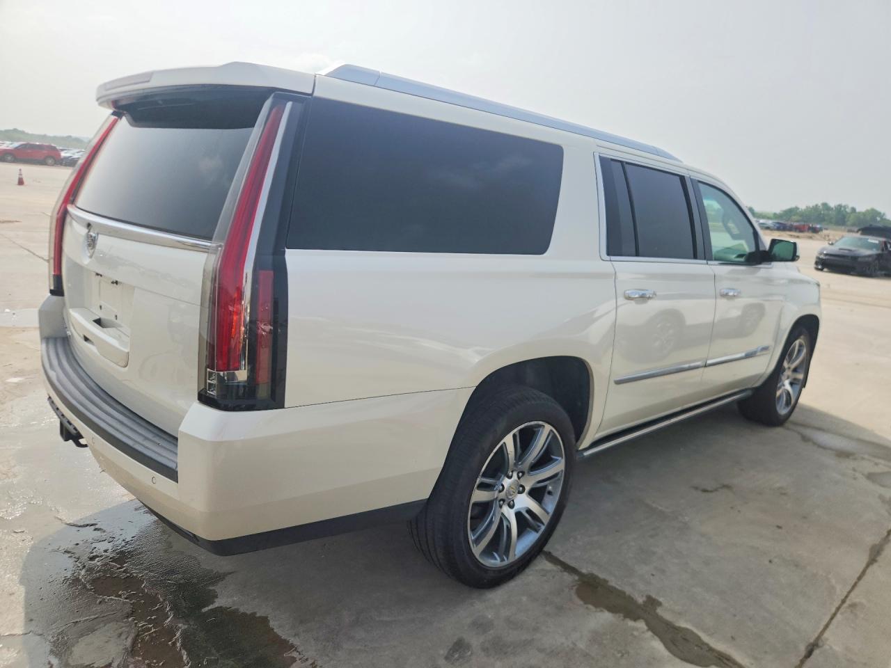2015 CADILLAC ESCALADE