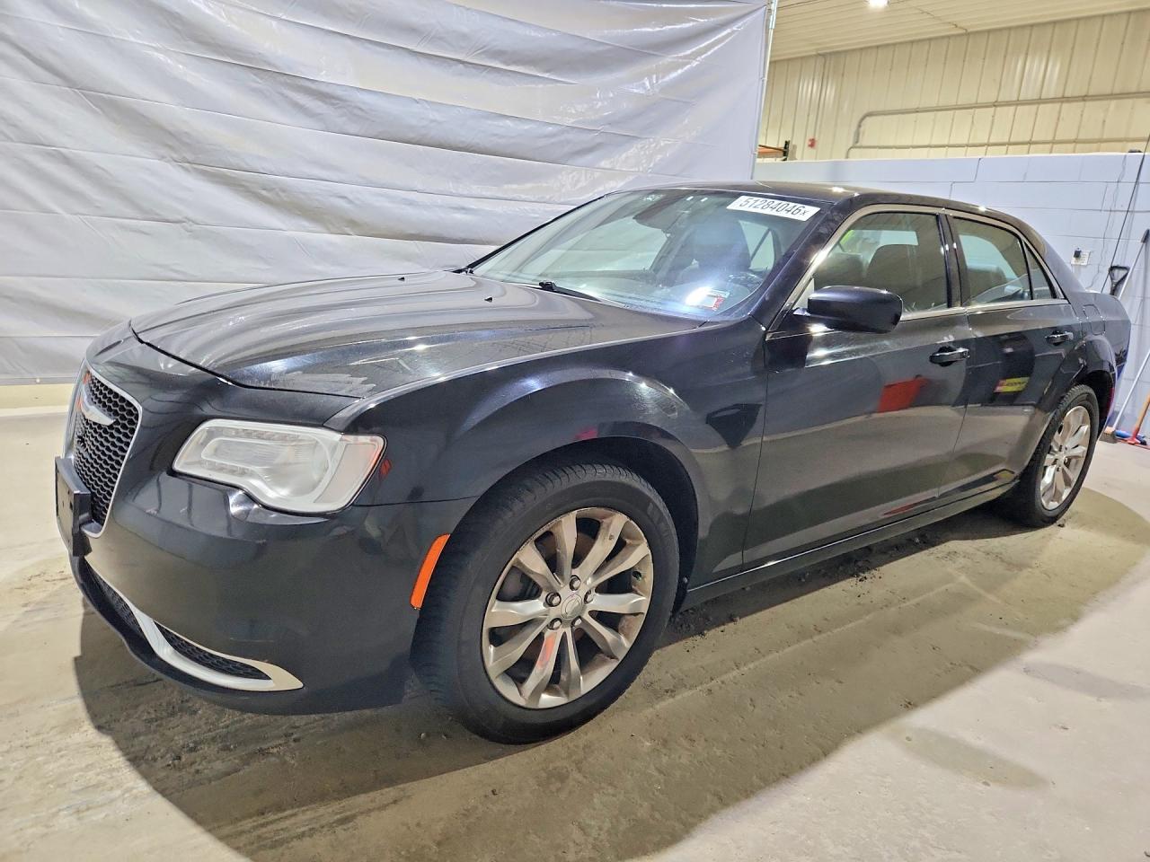 2018 CHRYSLER 300
