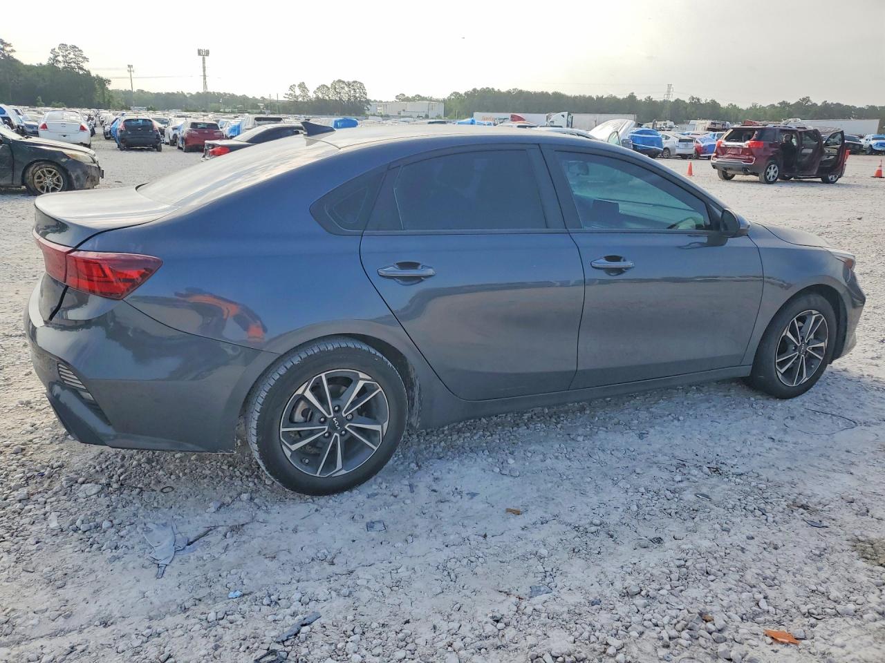2024 KIA FORTE