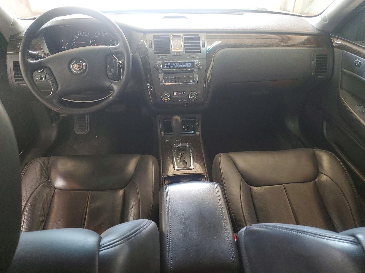 2009 CADILLAC DTS