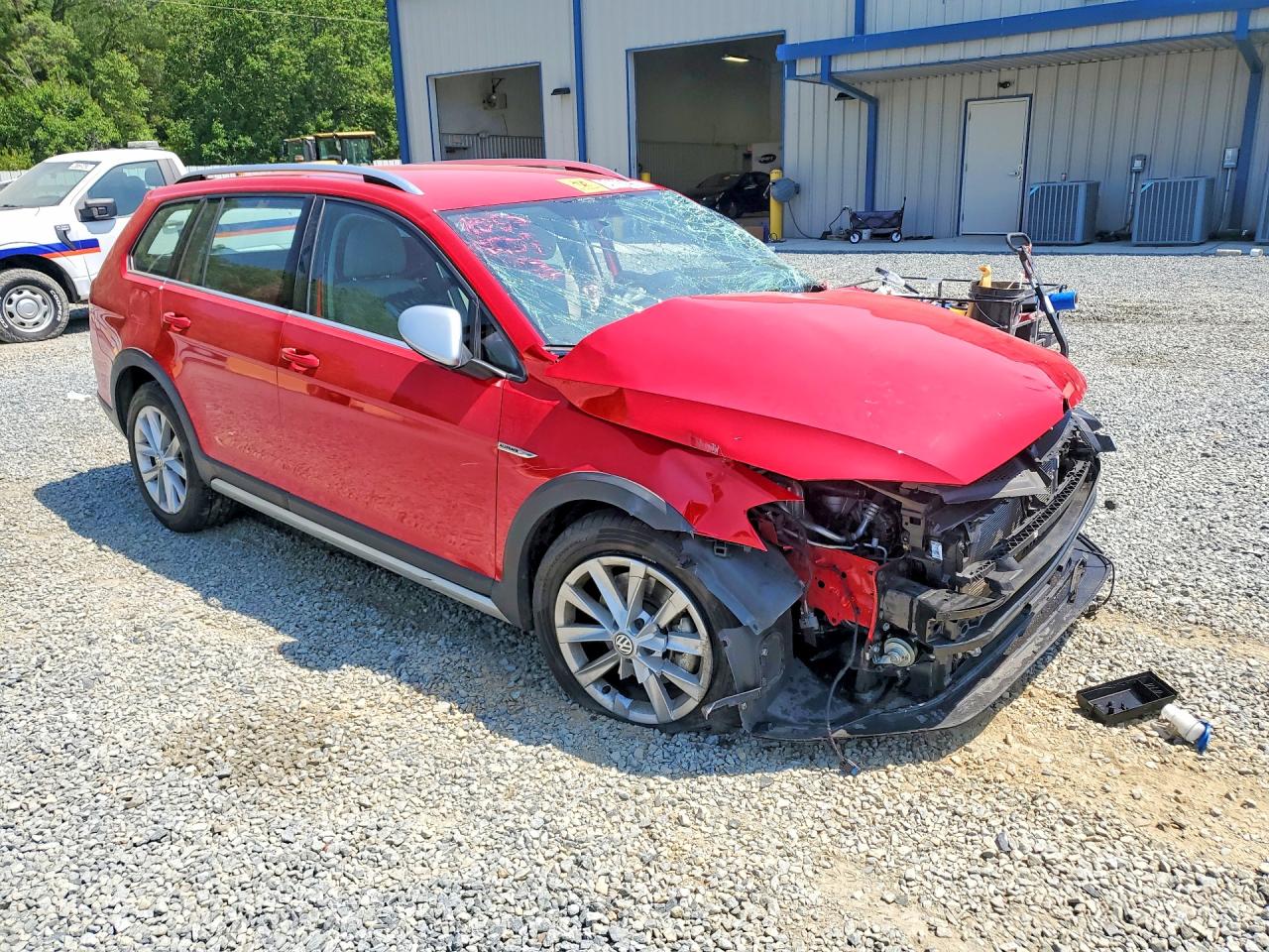 2017 VOLKSWAGEN GOLF