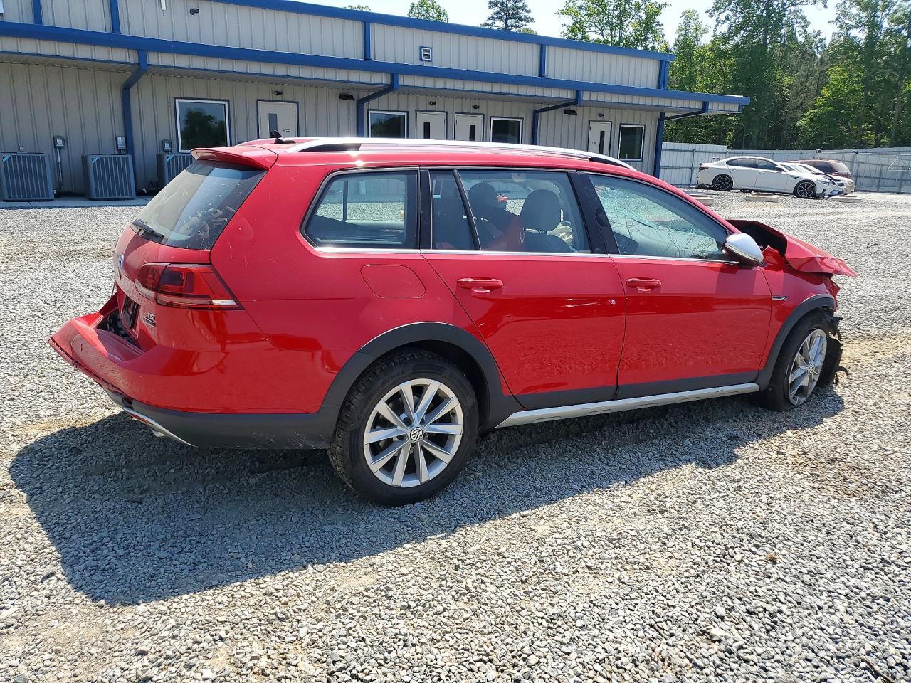2017 VOLKSWAGEN GOLF