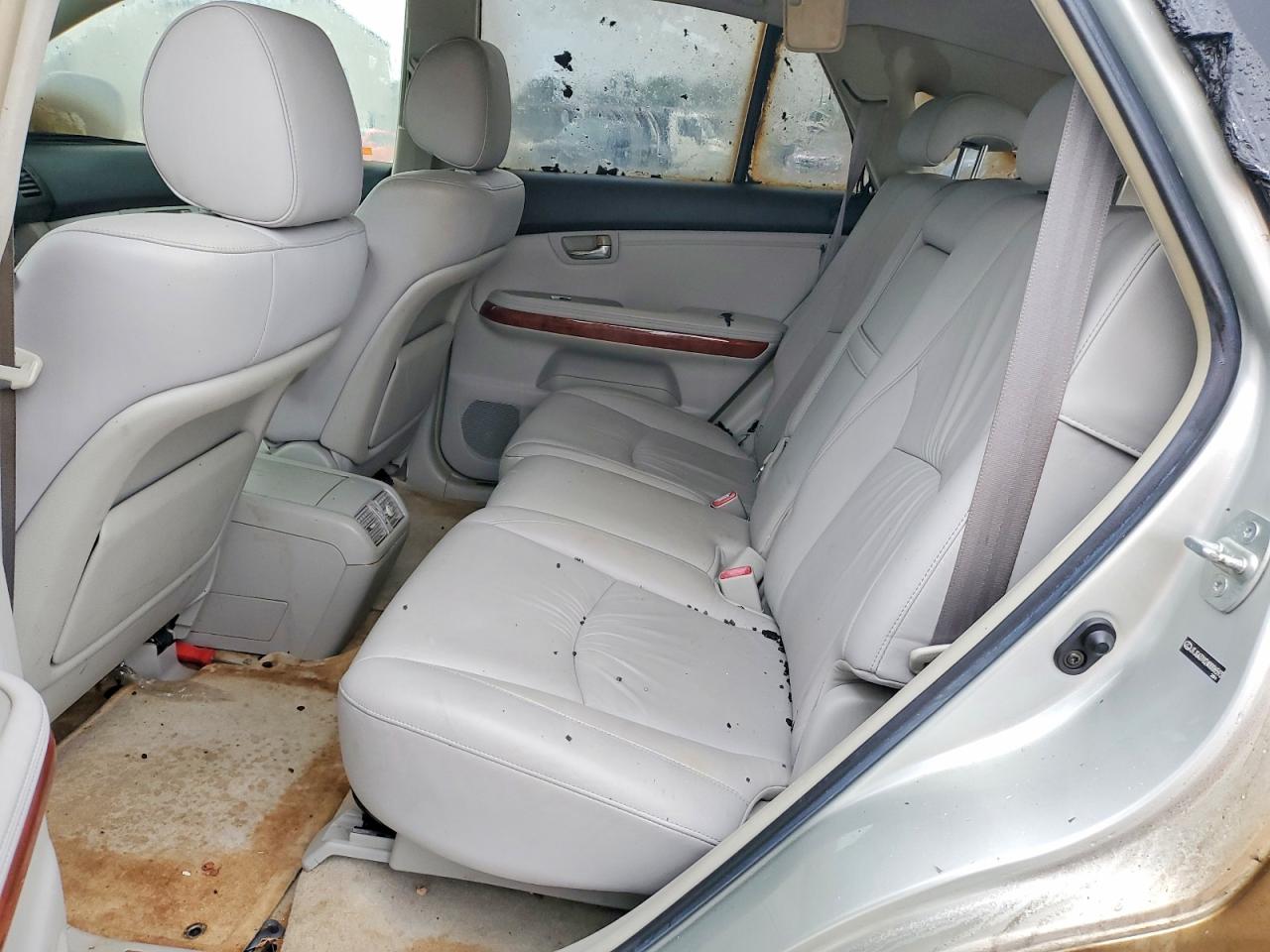 2004 LEXUS RX330