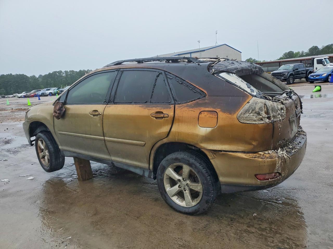 2004 LEXUS RX330