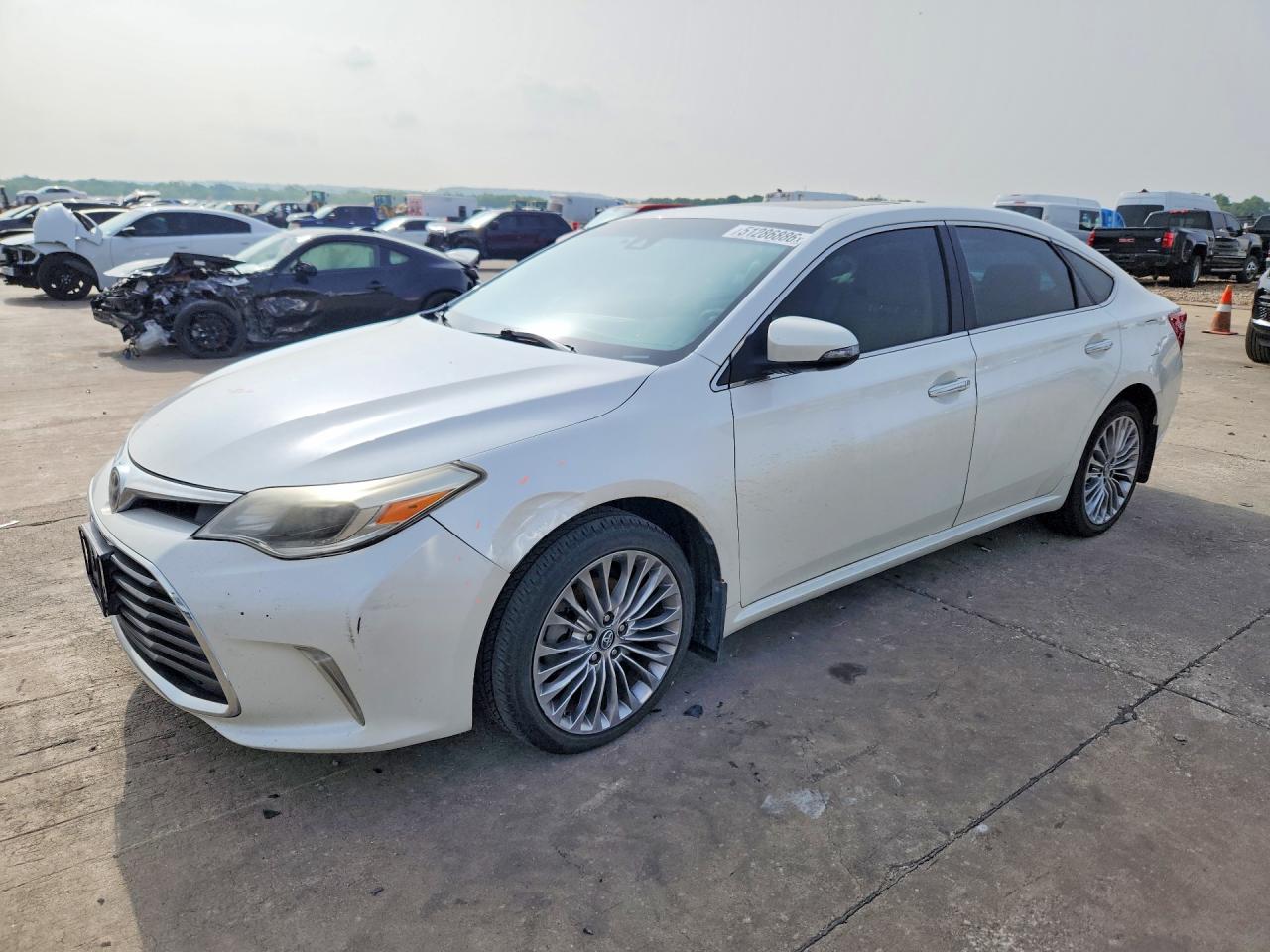2017 TOYOTA AVALON