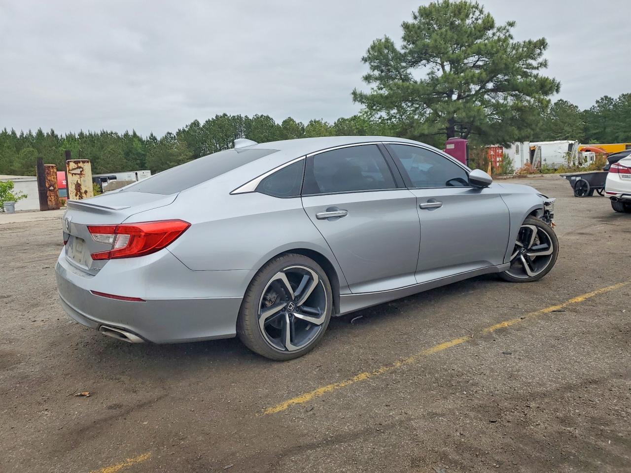 2018 HONDA ACCORD