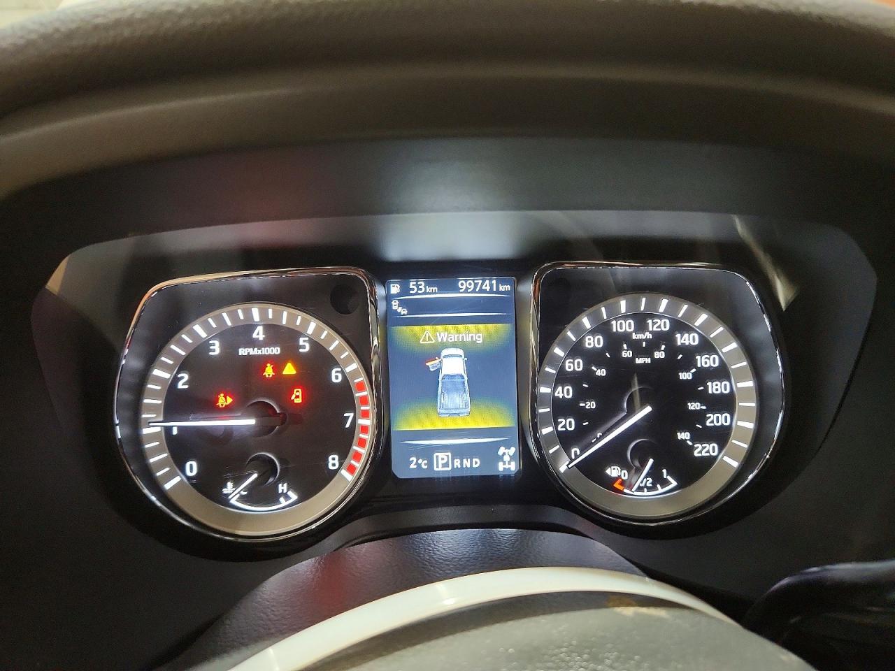 2016 NISSAN TITAN