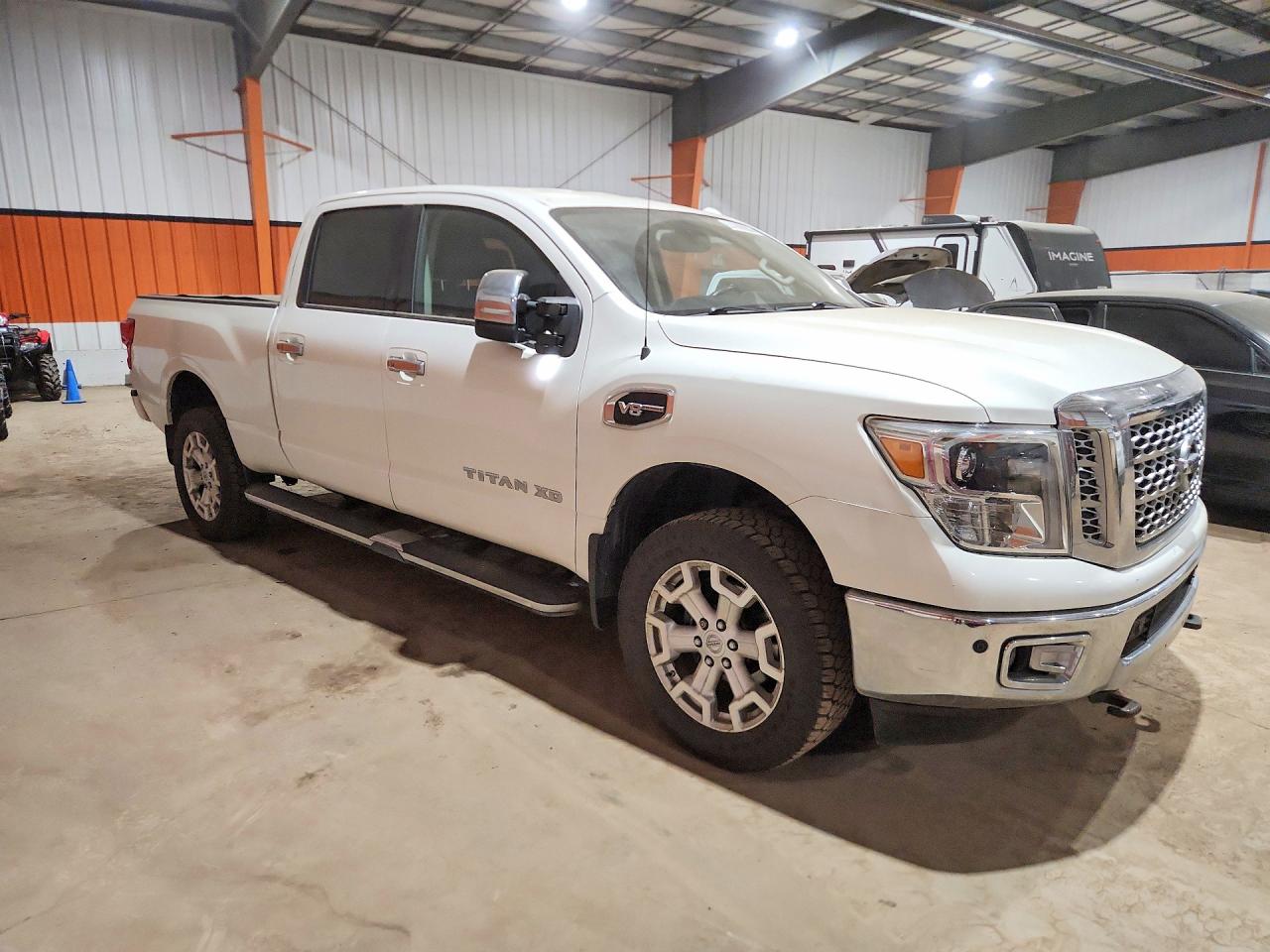 2016 NISSAN TITAN