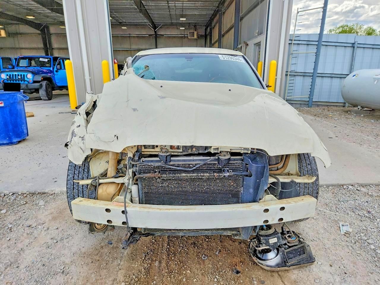 2005 CHRYSLER 300