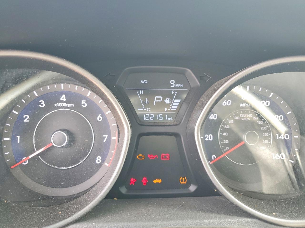 2014 HYUNDAI ELANTRA