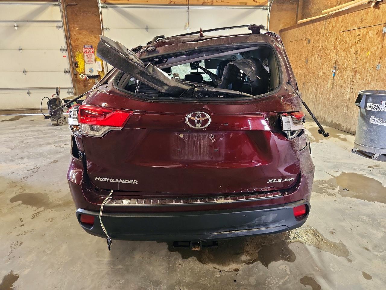 2019 TOYOTA HIGHLANDER
