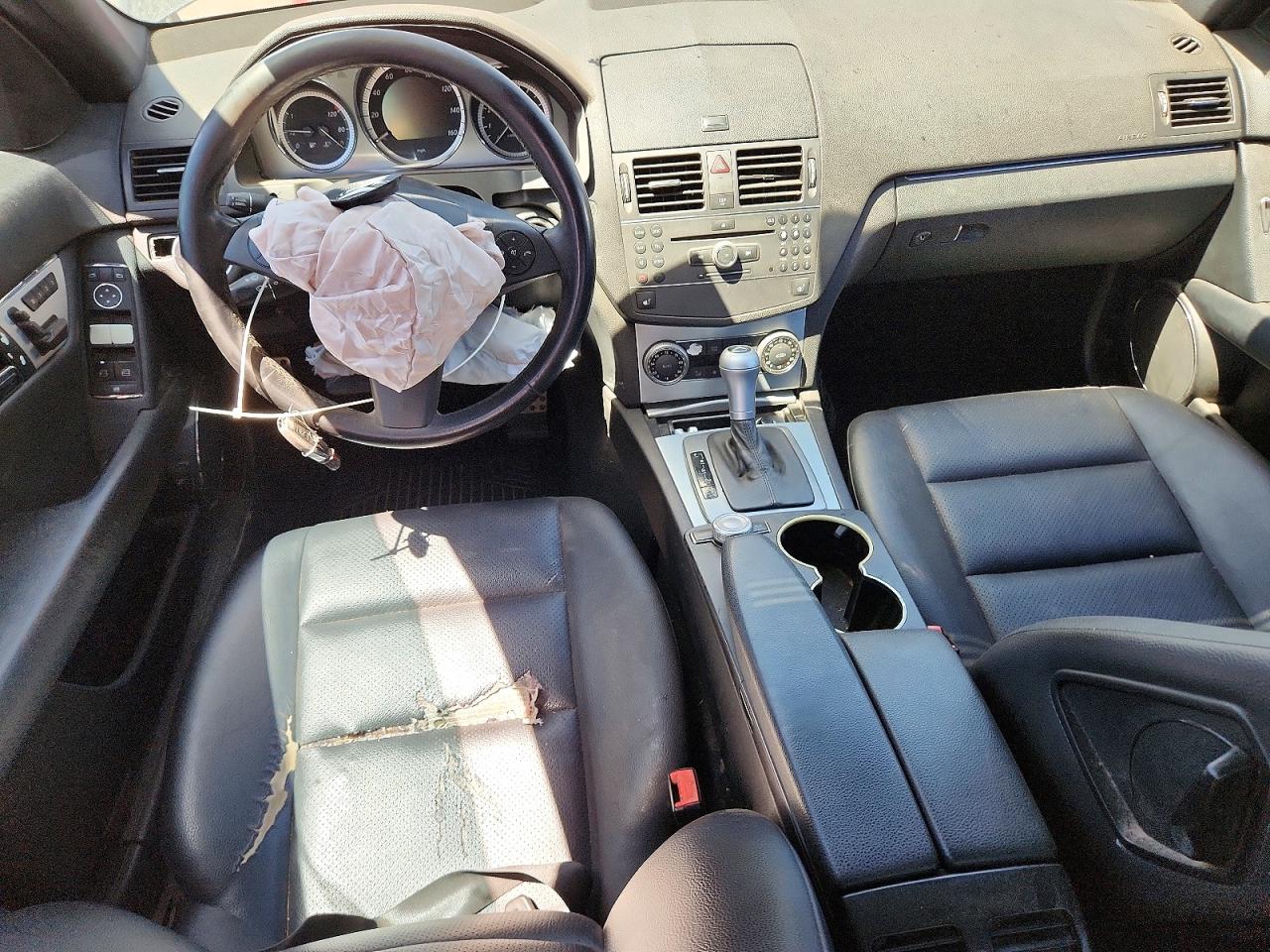 2010 MERCEDES-BENZ C-CLASS
