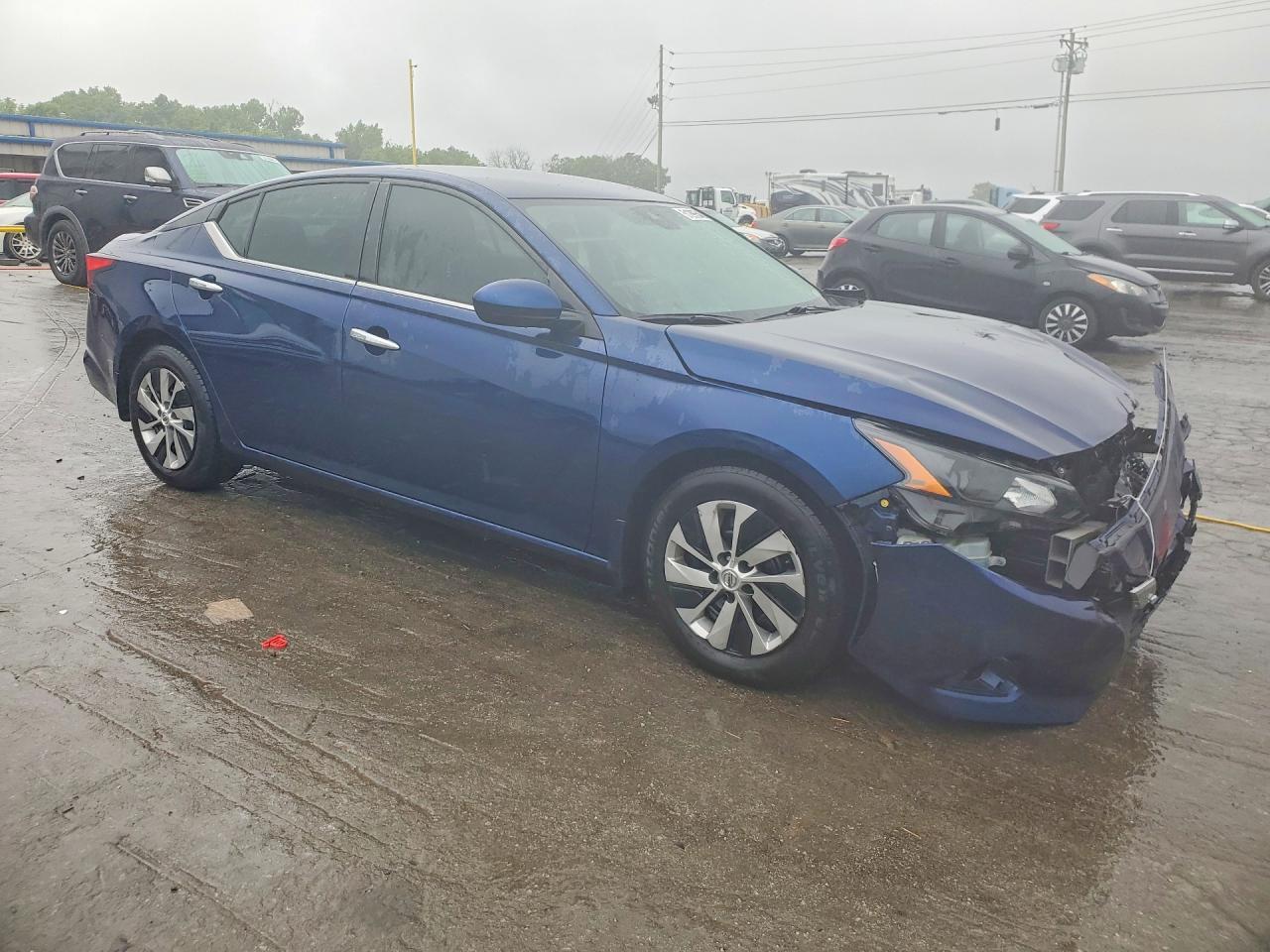 2022 NISSAN ALTIMA