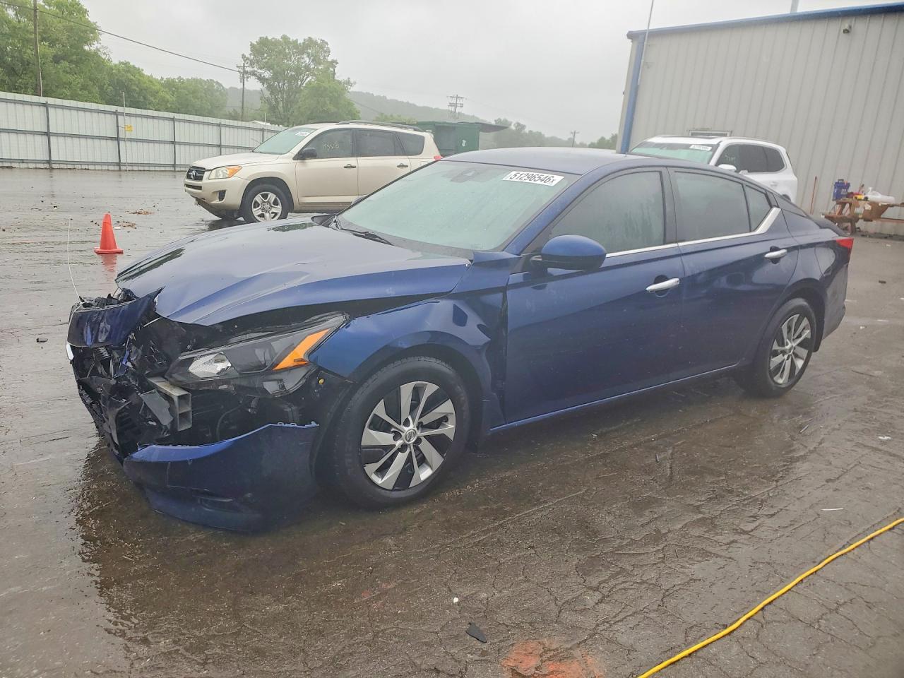 2022 NISSAN ALTIMA